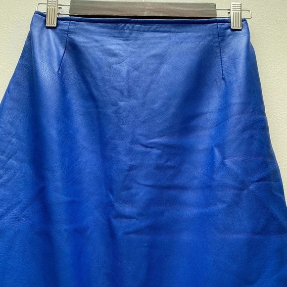 VINTAGE - Bright Blue 1980s Leather Skirt - Picture 6 of 7